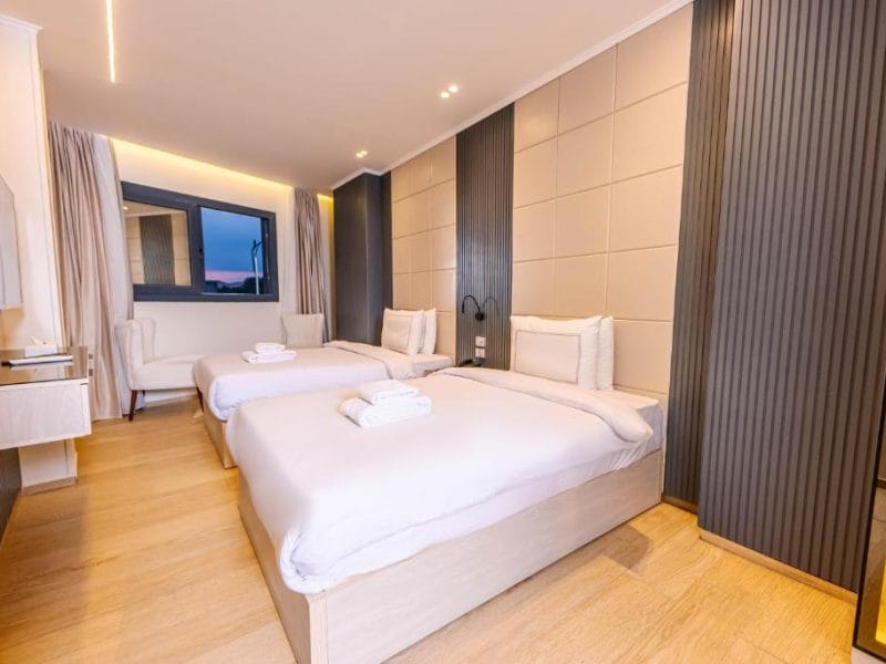 Deluxe Quadruple Room with Pyramids View